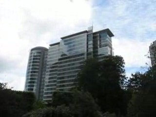 Bruxelles (Belgique) : parc et sirènes hurlantes