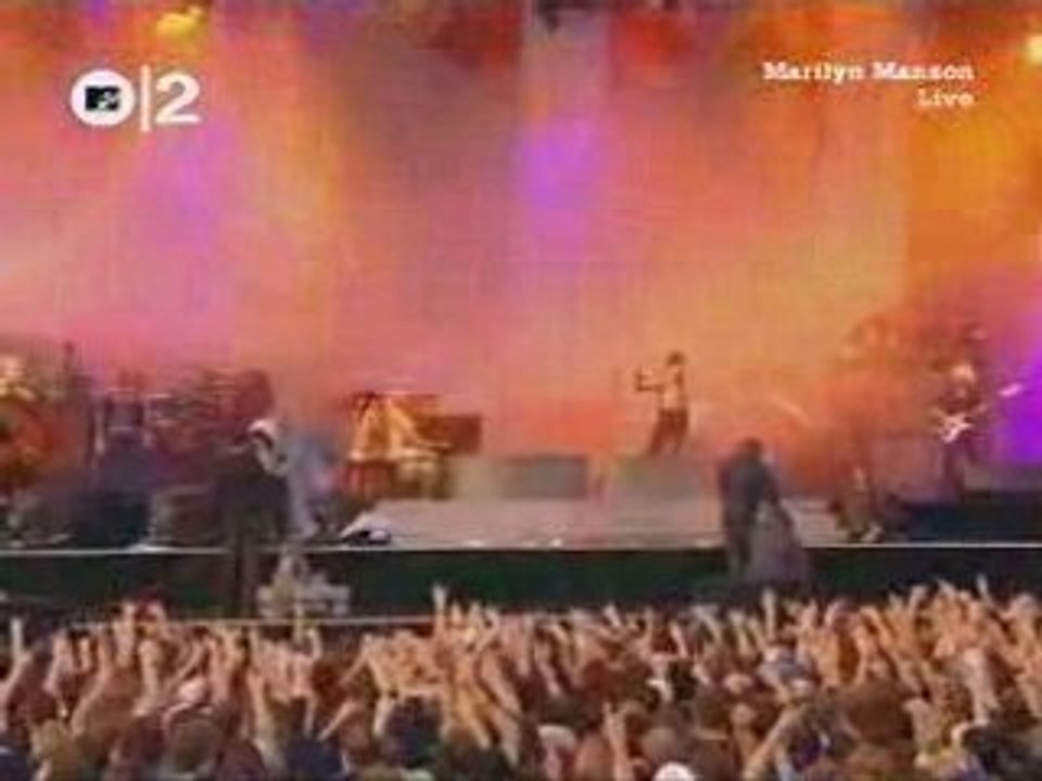 Marilyn Manson - The Golden Age Of Grotesque (Live)