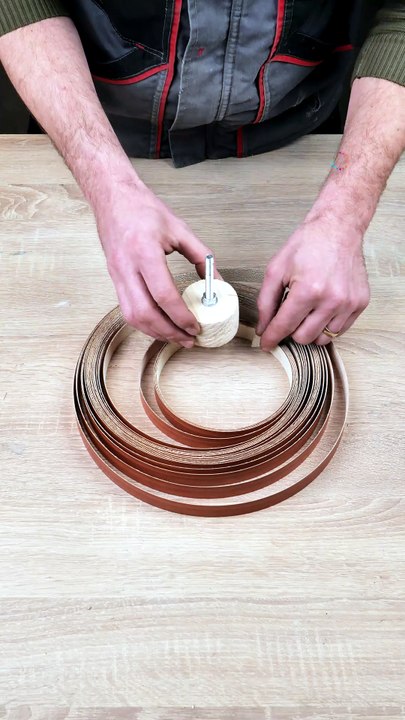Simple drill hack for perfect wood circles