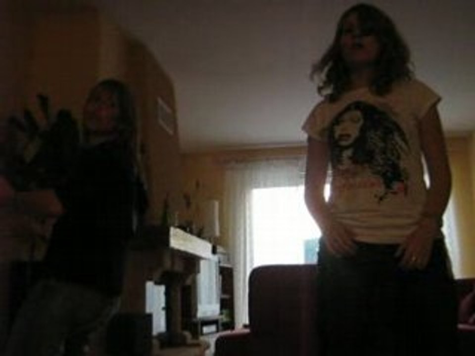 Lol ptite danse improvisée