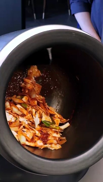 Spicy Stir-fried Chicken