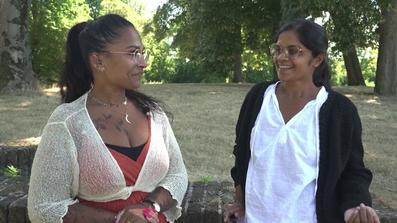 Pays-Bas : deux amies découvrent qu'elles sont...