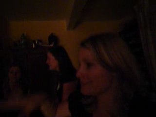 elle a fait un bébé toute seule