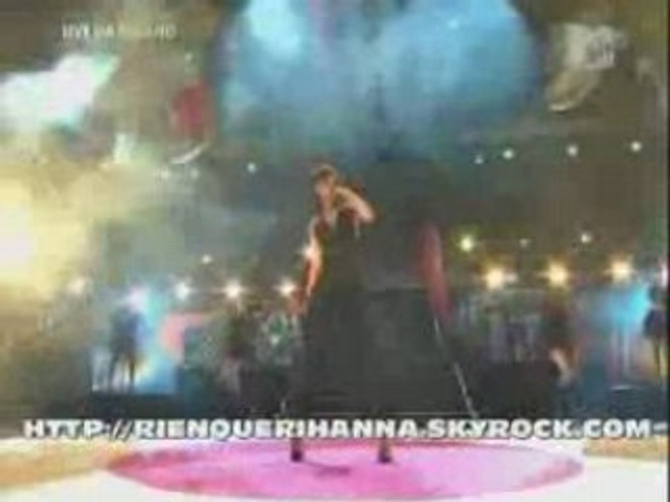 Rihanna - Breakin' Dishes