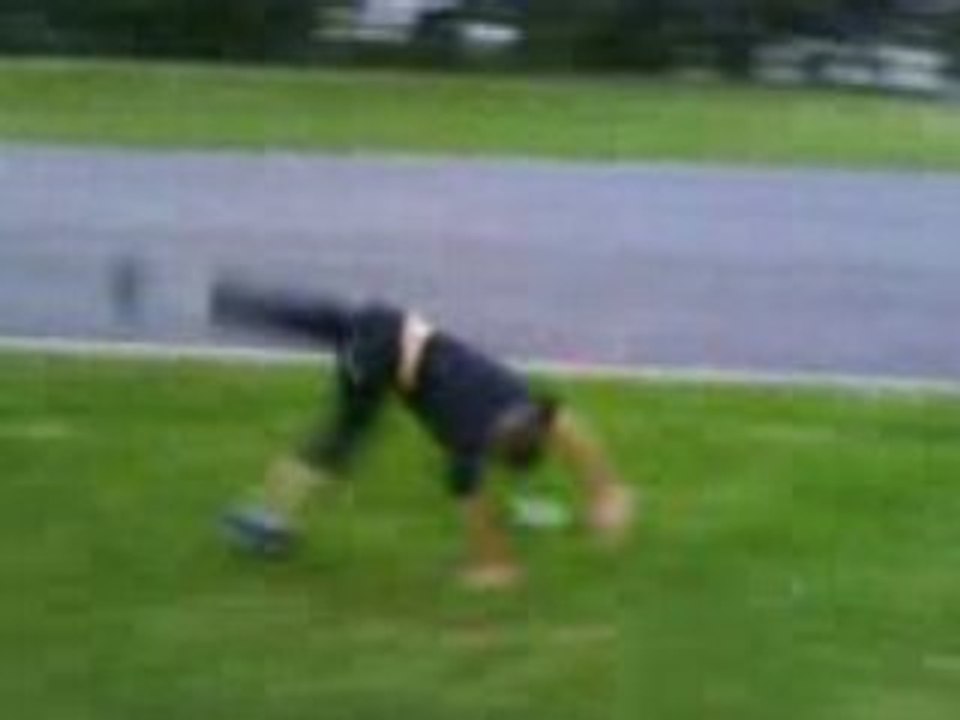 Rondade salto sans apuis salto avec apuis