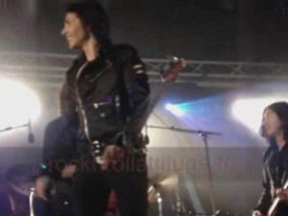 FILS DE PERSONNE JEAN-LUC LAHAYE