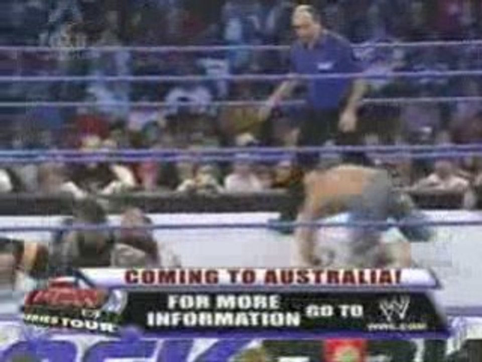 Rey Mysterio & Finlay vs MVP & Matt Hardy 26/10/07 pt1