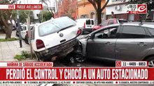 Conductora borracha perdió el control, chocó y destrozó varios autos estacionados. Impactantes imágenes