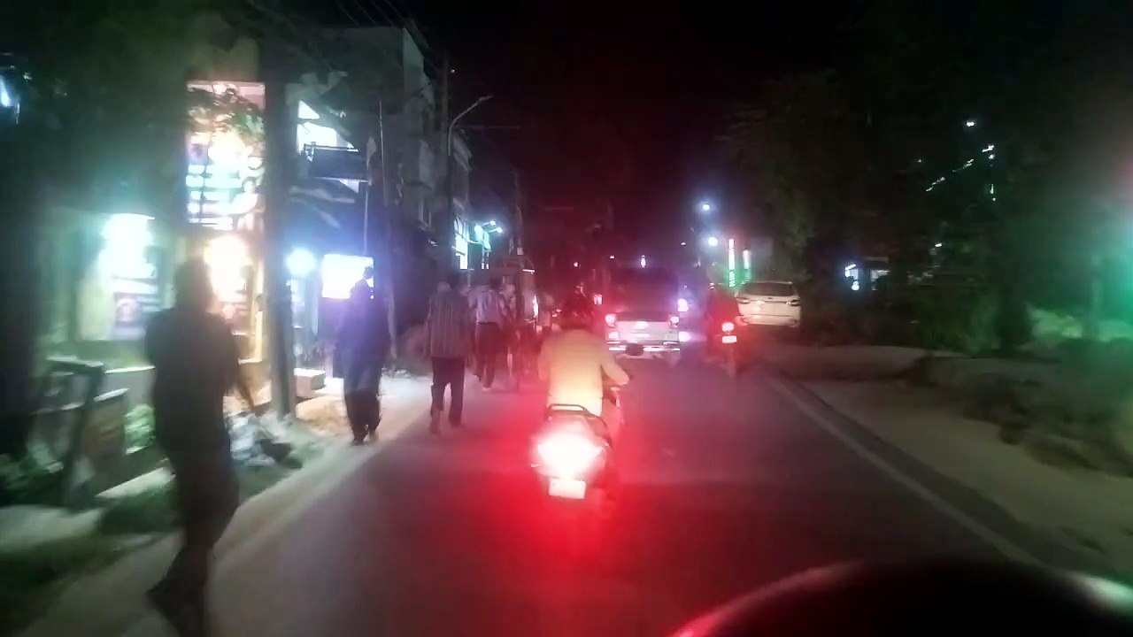Night Bike Ride POV | City Lights, Empty Roads...