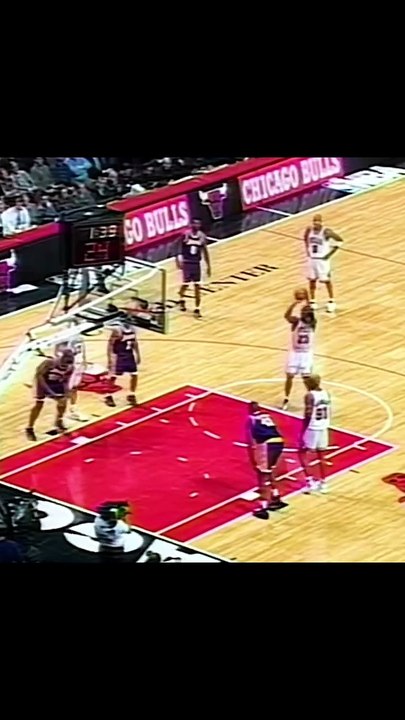 19 Yrs Old Kobe Bryant VS 34 Yrs Old Michael Jordan Epic Duel