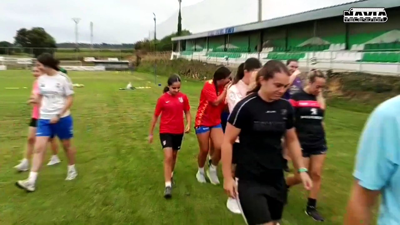 ENTRENAMIENTO DEL EQUIPO FEMENINO DEL PTO. DE VEGA