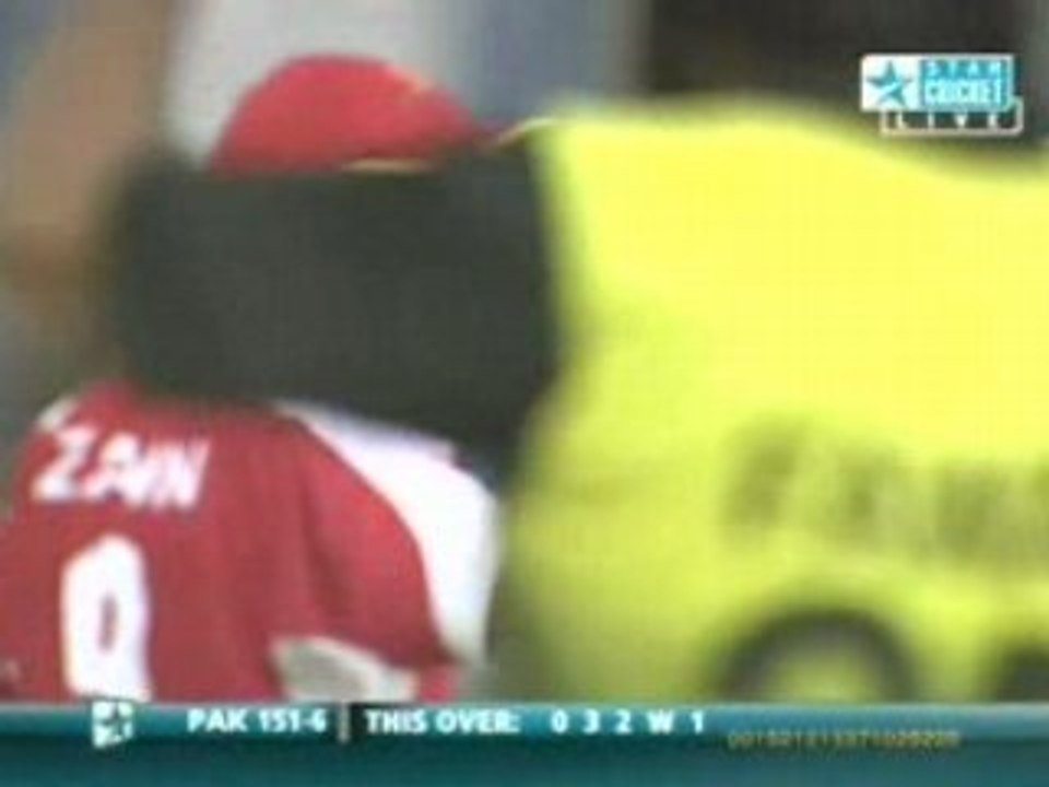 Hong Kong vs Pakistan | Nadeem Ahmad | 26th Over | (33)
