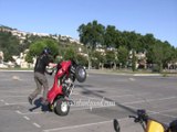 Stuntquad Tentative Record Wheeling Avant et Arriére