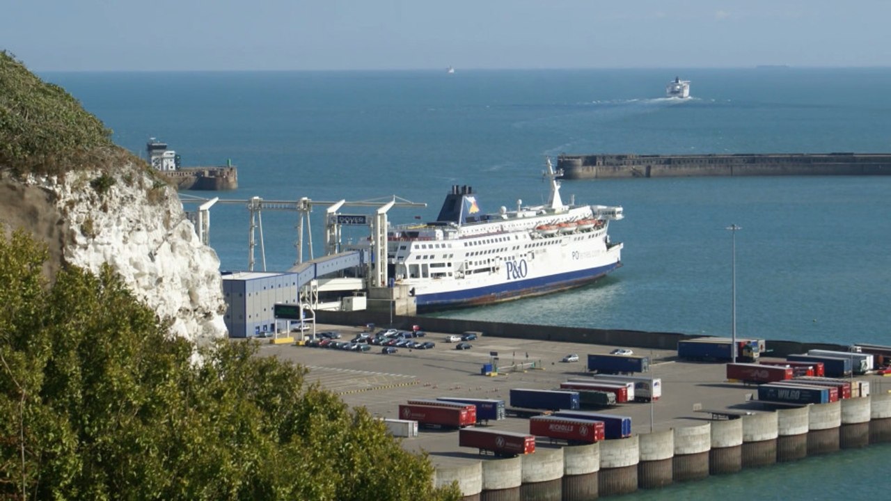 Ein Tag Pause in Dover – Erinnerungen eines Fernfahrers