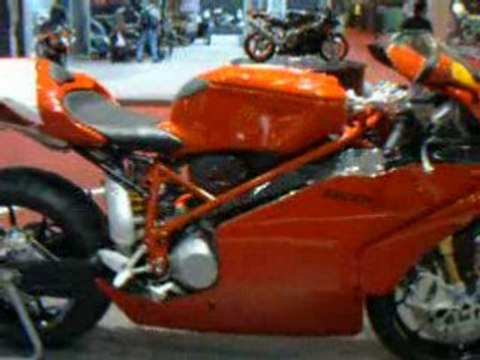 DUCATI 749 s
