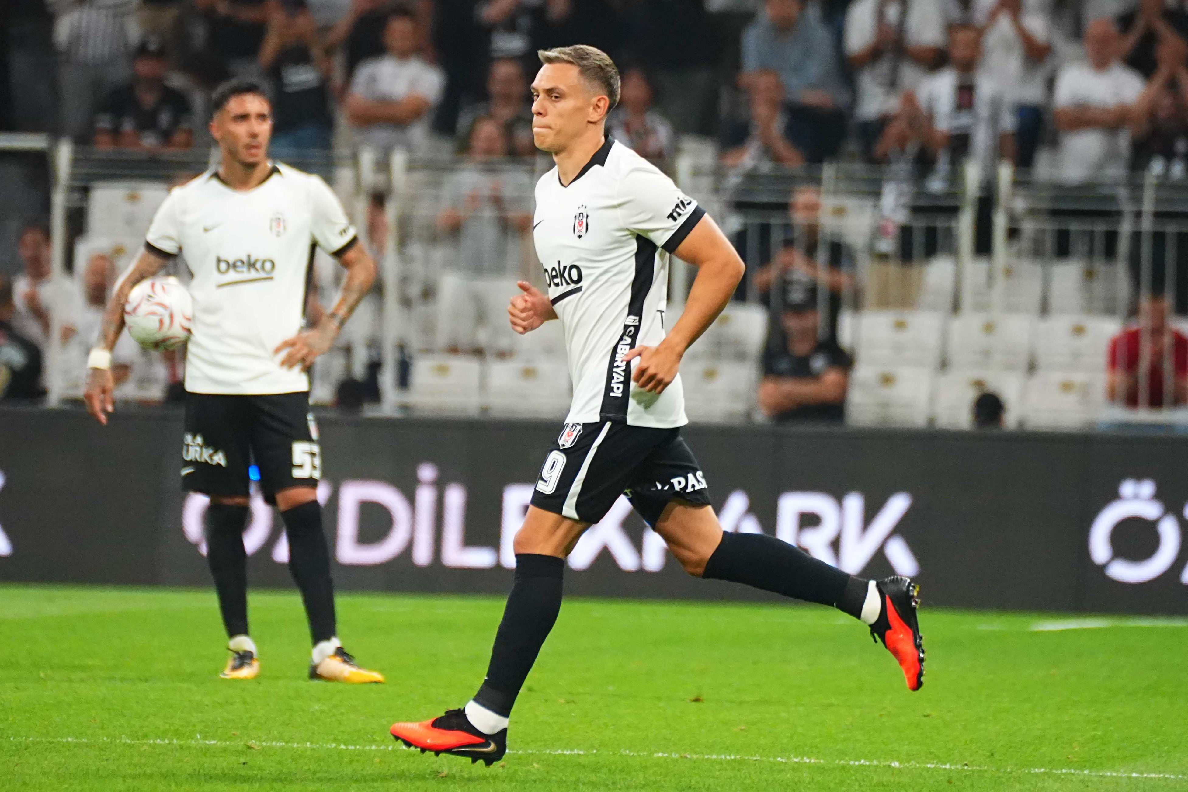 Süper Lig : Première réussie pour Trossard avec Besiktas qui s'impose contre Eyüpspor