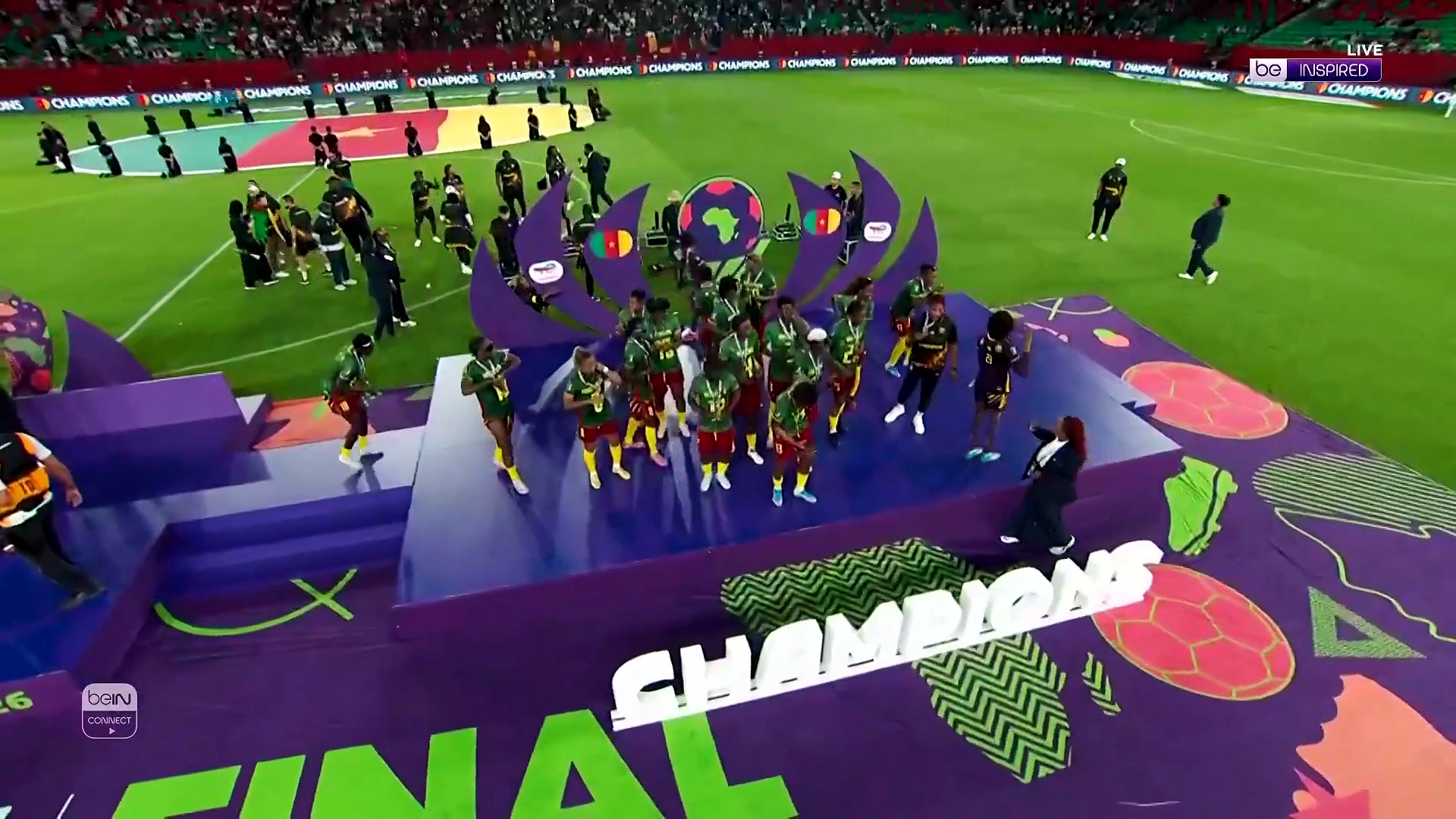 شاهد مراسم تتويج الكاميرون بكأس أمم إفريقيا للسيدات  – المغرب 2026