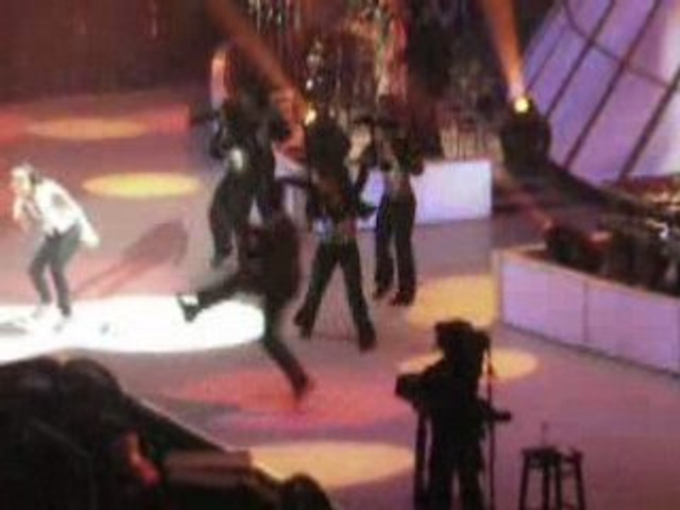 Alicia keys "I need You" Live Paris-Bercy 120708