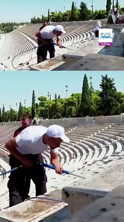 El Estadio Panathinaikó de Atenas limpia su mármol blanco un siglo después