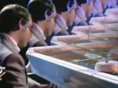 Elton John - Sorry seems to be the hardest word