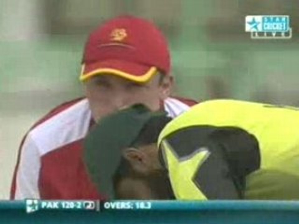 Hong Kong vs Pakistan | Najeeb Amar | 19th Over | (23)