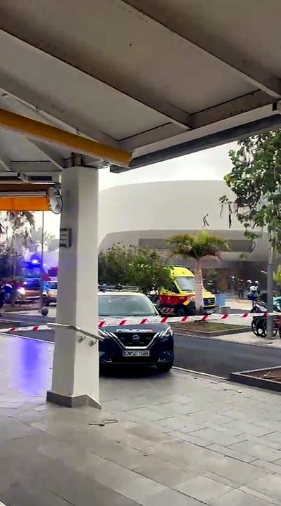 Un incendio en el garaje de un hotel de Costa A...