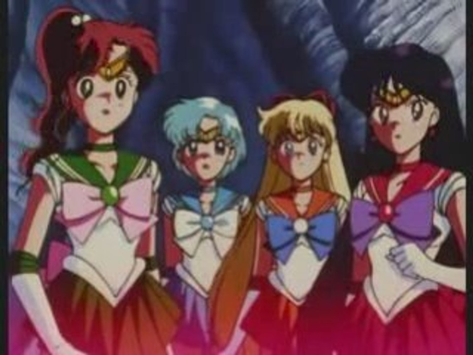 The Silver Crystal appears! Sailor Moon is Princess Serenity