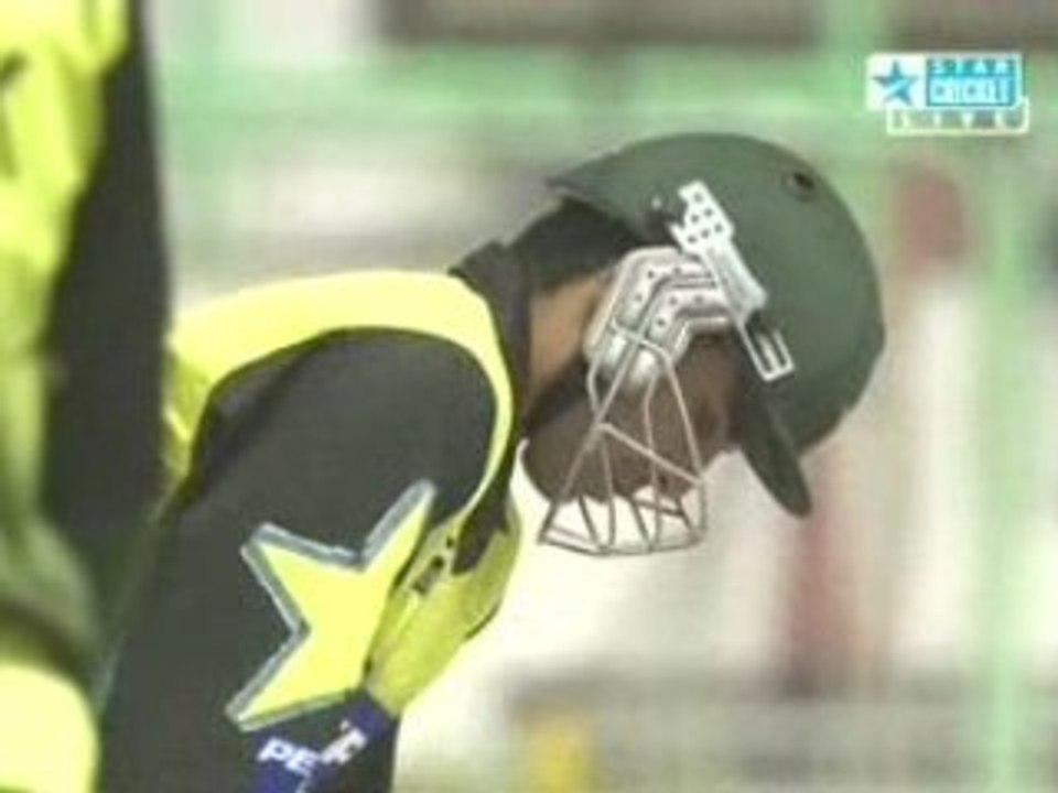 Hong Kong vs Pakistan | Afzal Haider | 1st Over | (1)