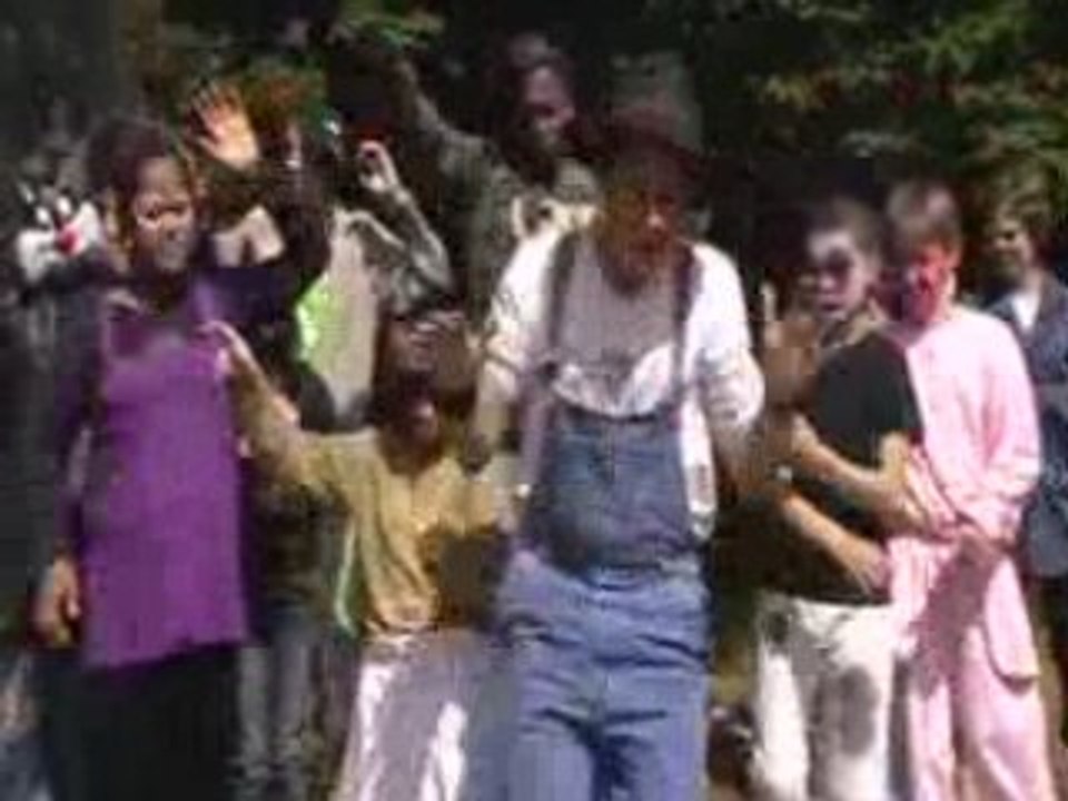 Le clip rap des Grands du centre de loisirs de St-Roch