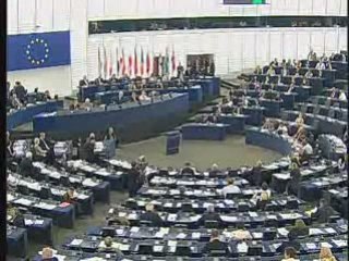 Intervention musclée de Jean-Marie Le Pen au Parlement euro