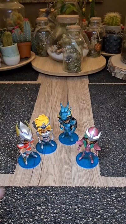 Figurines Chevaliers du Zodiaque / Saint Seiya