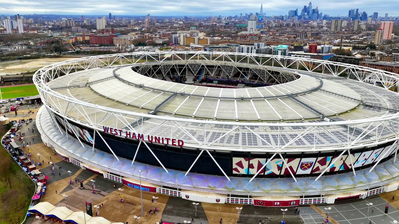 West Ham Set to Sign Leeds Striker on Loan