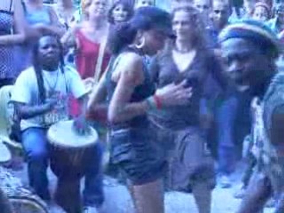 beyoncé (superbe belles danseuse de tam-tam