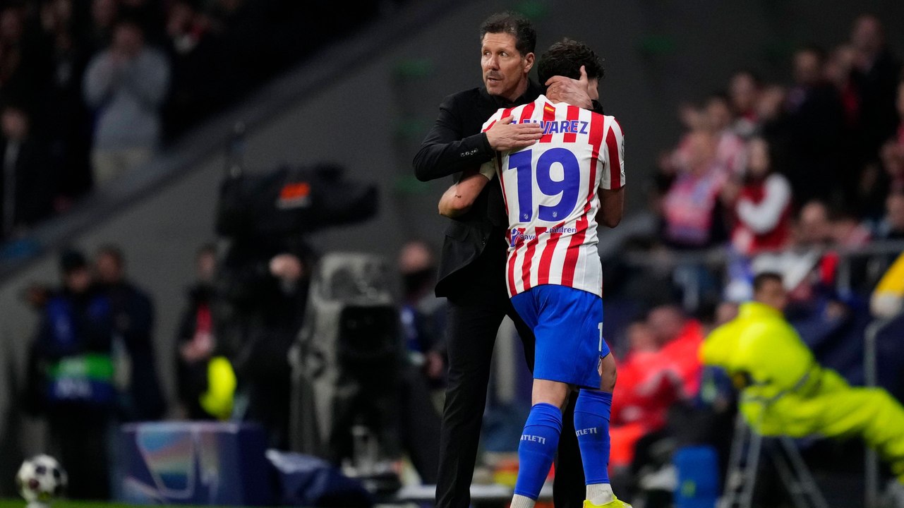 'Wie vor Gericht': Was Simeone zu den Alvarez-Spekulationen sagt