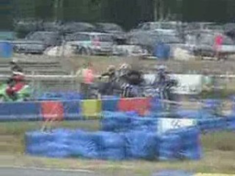 Florent en piste à Salbris sur la HM CRE SIX