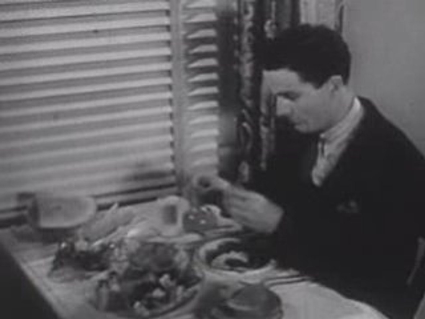 Funny WWII Dental Health, Bad Teeth & Tooth Decay Filmstrip