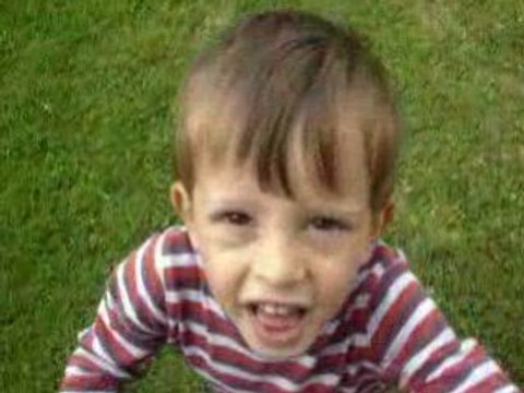 lucas 28 mois star du foot