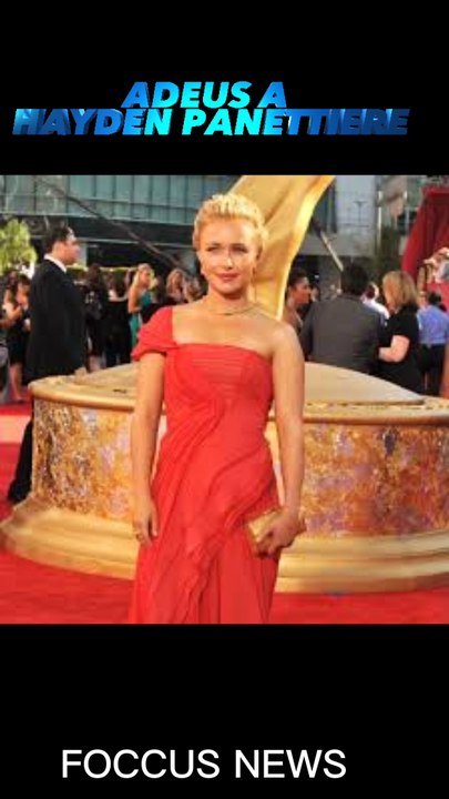 1000048213ADEUS A HAYDEN PANETTIERE