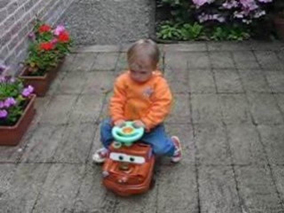 AVEC MON CHARIOT SUR LA TERRASSE