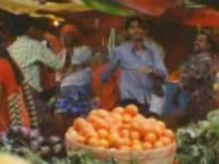 Yaaradi Nee Mohini  song   " Engeyo Partha Mayakam "