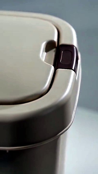 Understanding Function and Design in Kitchen Waste Bins