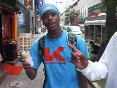 les cannettes de fanta c bon mangés en !!!!