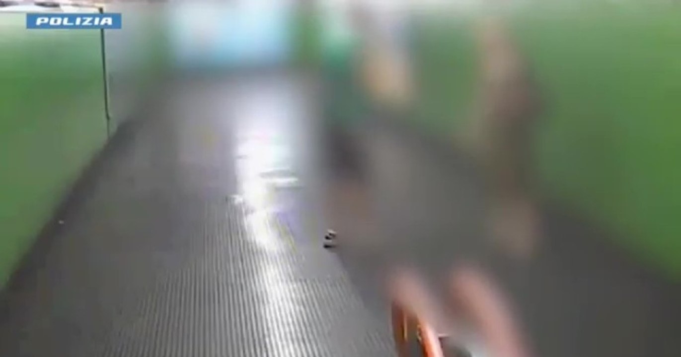 Milano, 82enne aggredita e rapinata in metro: fermato un marocchino (19.08.26)