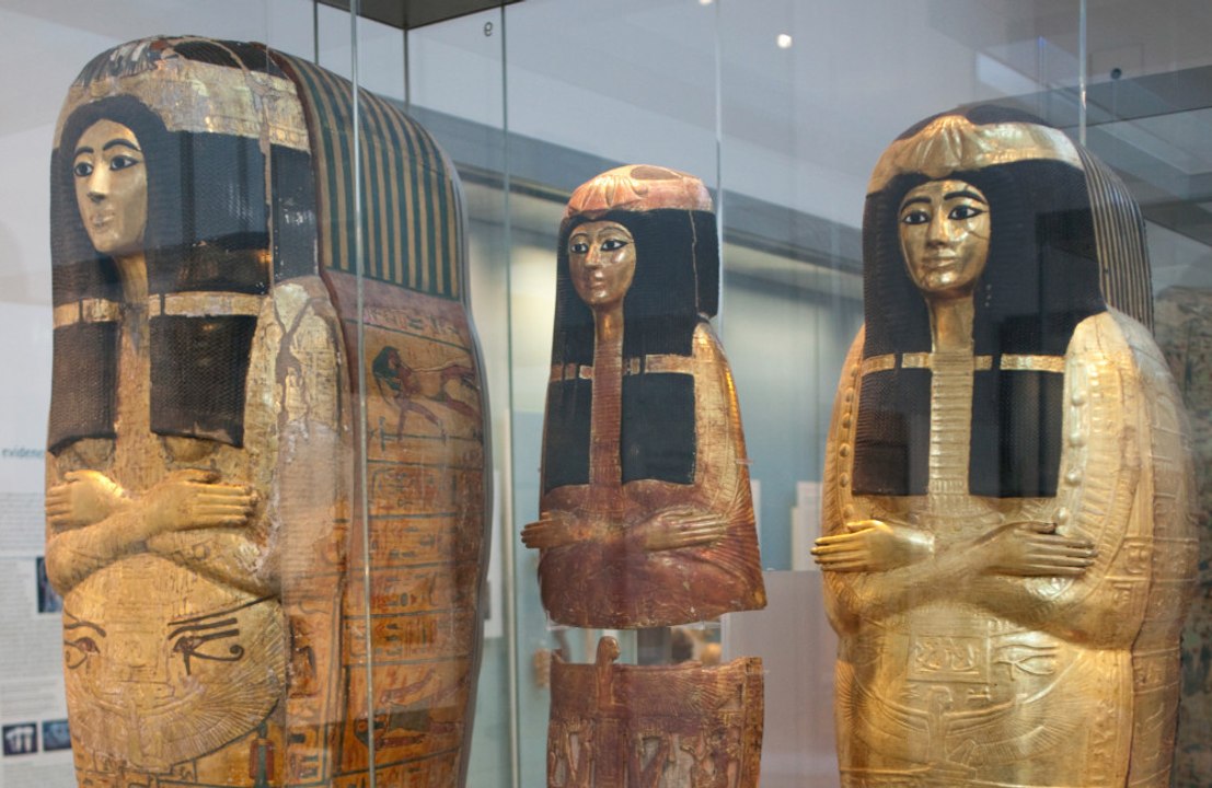 British Museum faces backlash over mummy warning