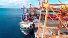 What are 10 disadvantages of globalization