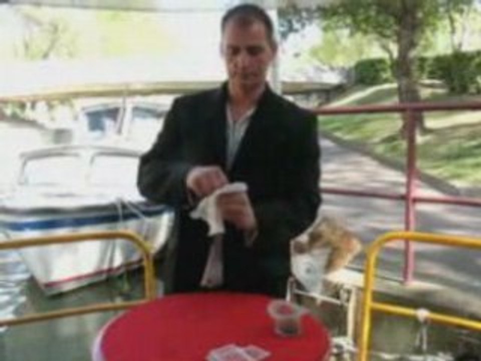 Doc-Ness Magie Le foulard magique