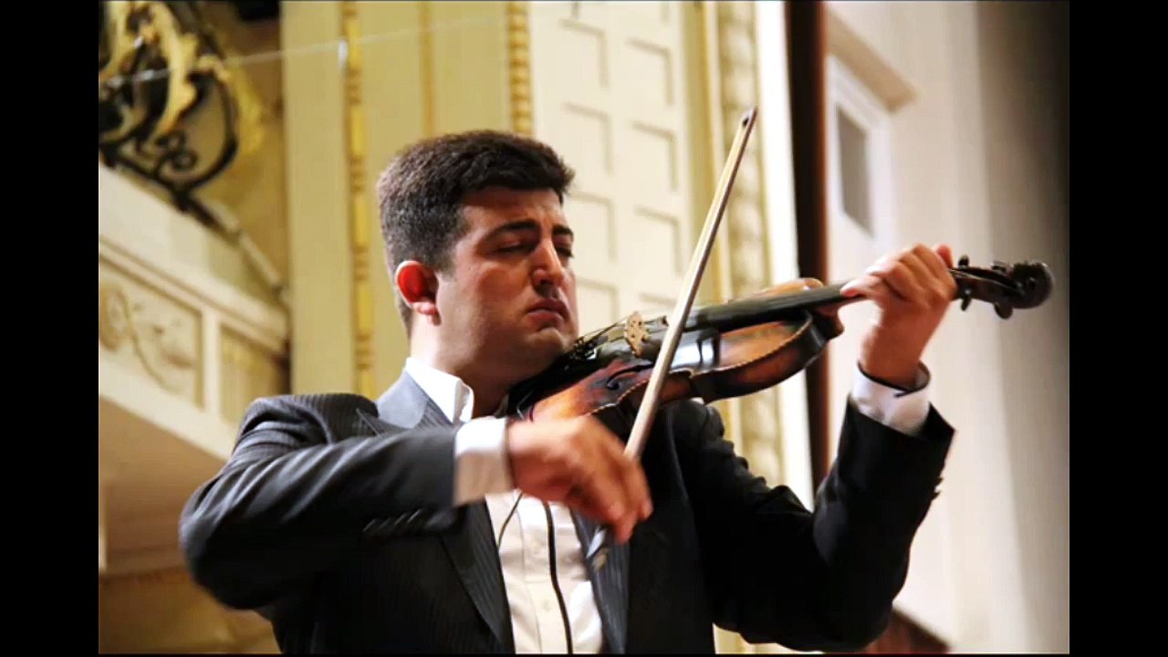 Maestro Ceyhun - Sen Evlisin