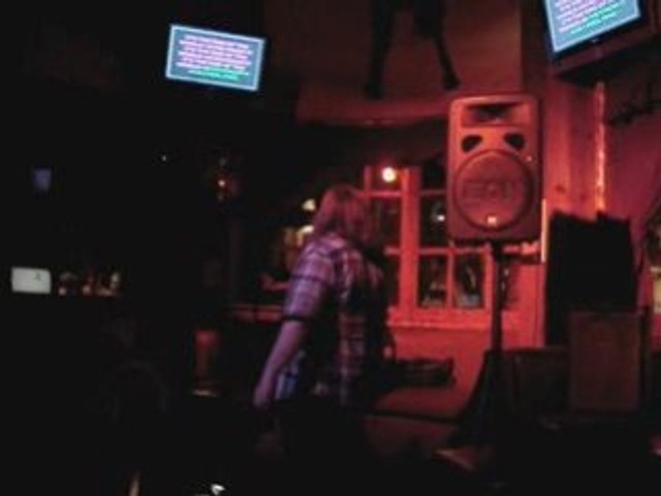 E3 2008 Karaoke and Bull Riding