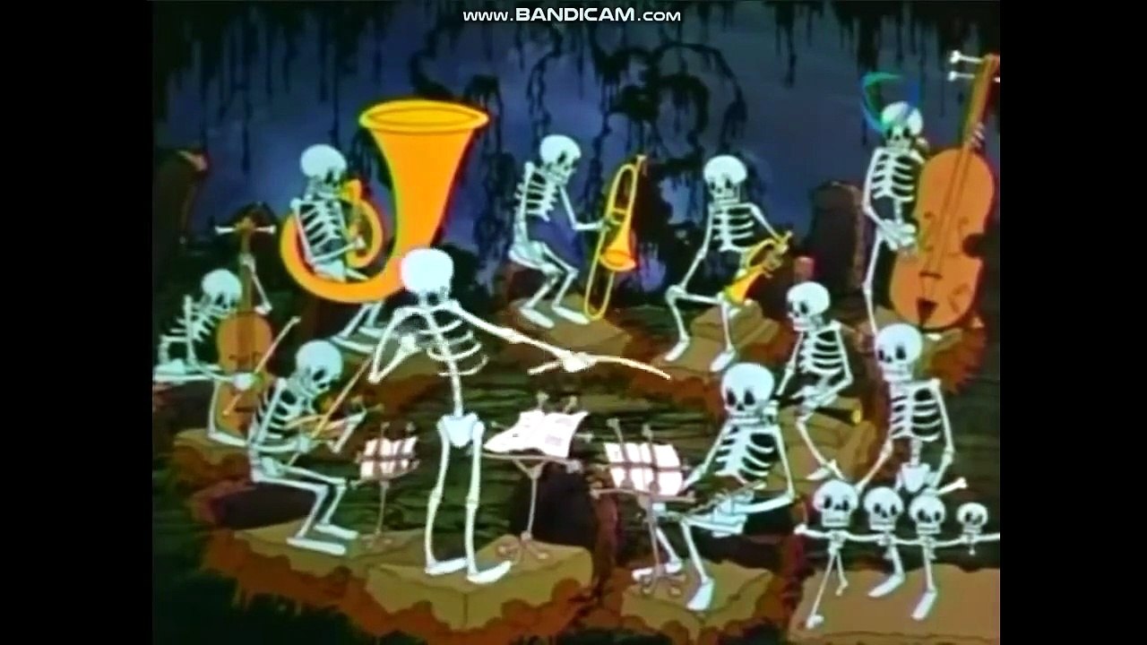 Hora acme skeleton-frolic