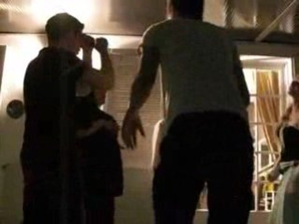 chanson  Angela :danse de la soirée post JE chez Lisen